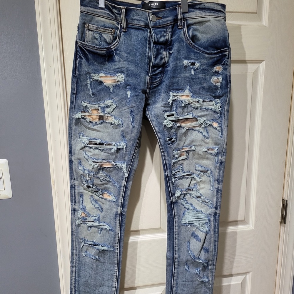 AUTHENTIC Amiri jeans size 32